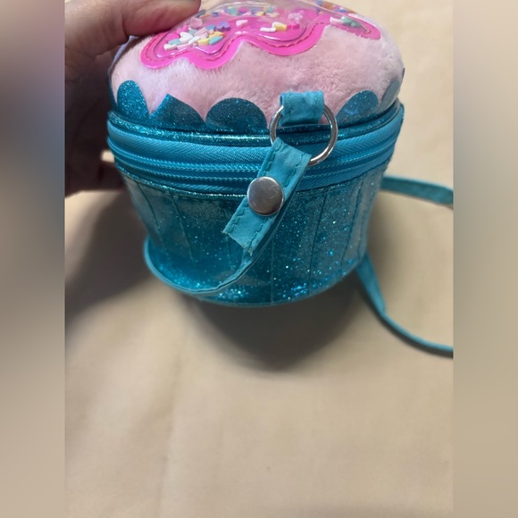 Cupcake Bag Purse Girls Blue Glitter Sprinkles Crossbody Claire’s - Picture 10 of 16